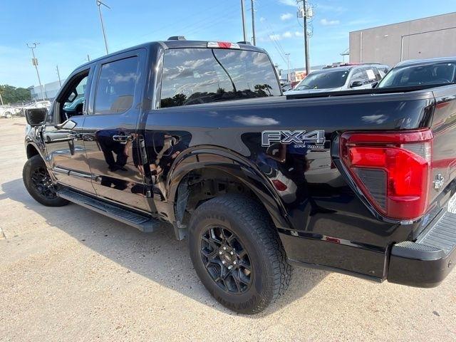 Ford F-150 XLT SuperCrew 4WD 2024