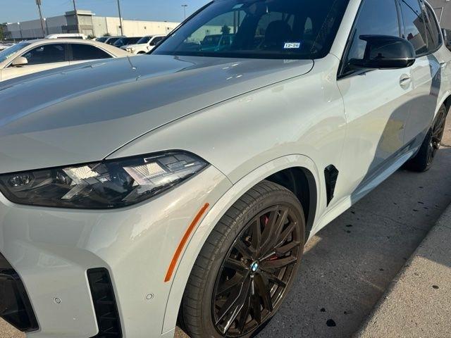 BMW X5 M60i 2025