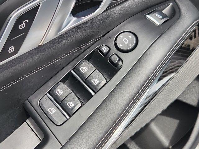BMW X5 M60i 2025