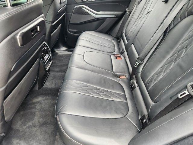 BMW X5 M60i 2025