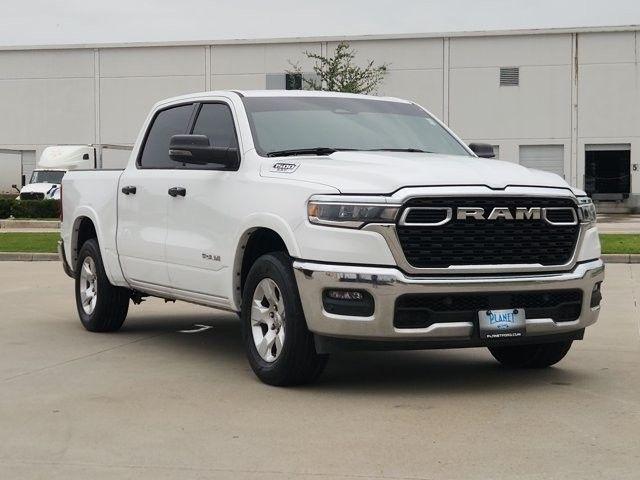 RAM 1500 Big Horn Crew Cab SWB 4WD 2025