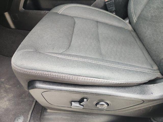 RAM 1500 Big Horn Crew Cab SWB 4WD 2025