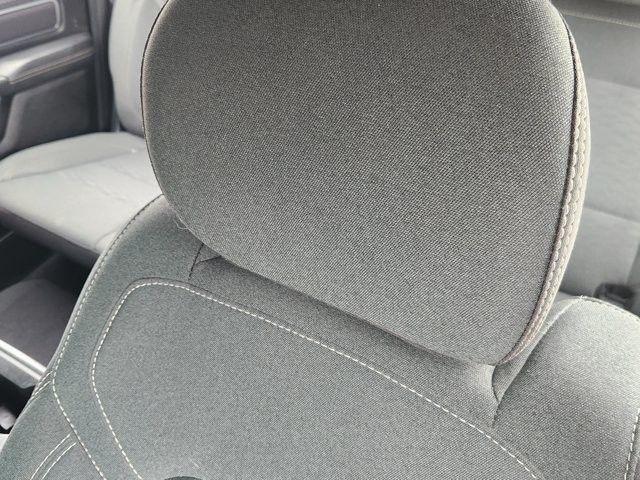RAM 1500 Big Horn Crew Cab SWB 4WD 2025