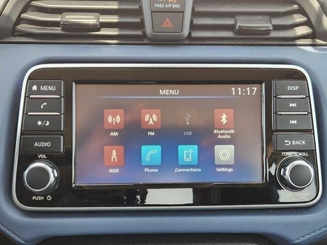 Nissan Versa SV 2024
