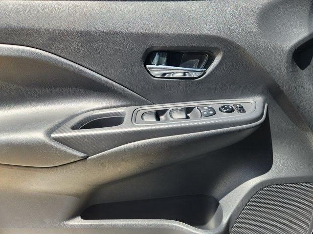 Nissan Versa SV 2024