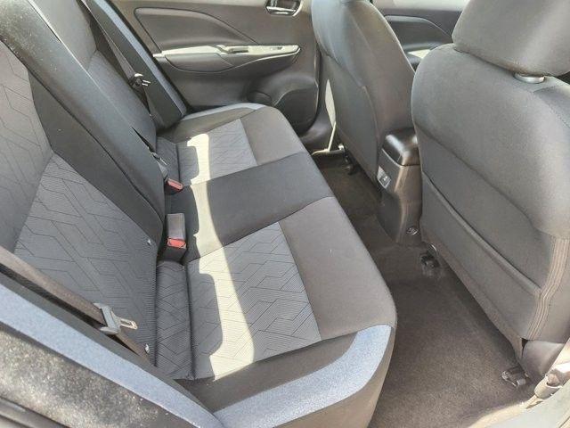 Nissan Versa SV 2024