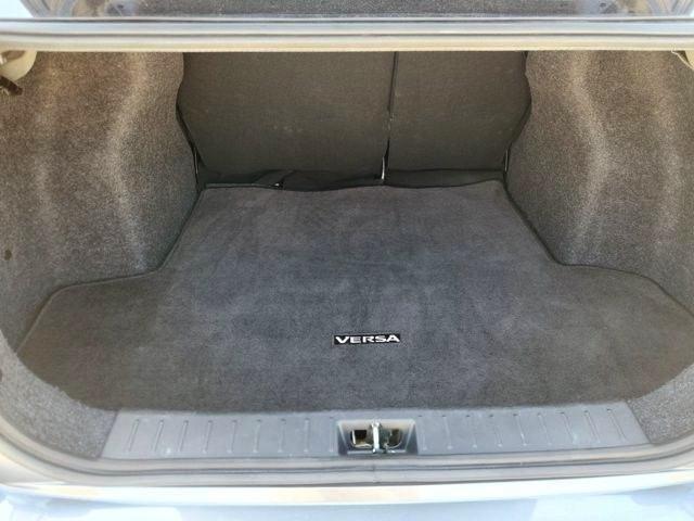 Nissan Versa SV 2024