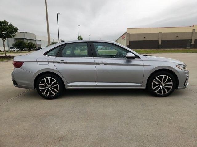 Volkswagen Jetta SE 2025