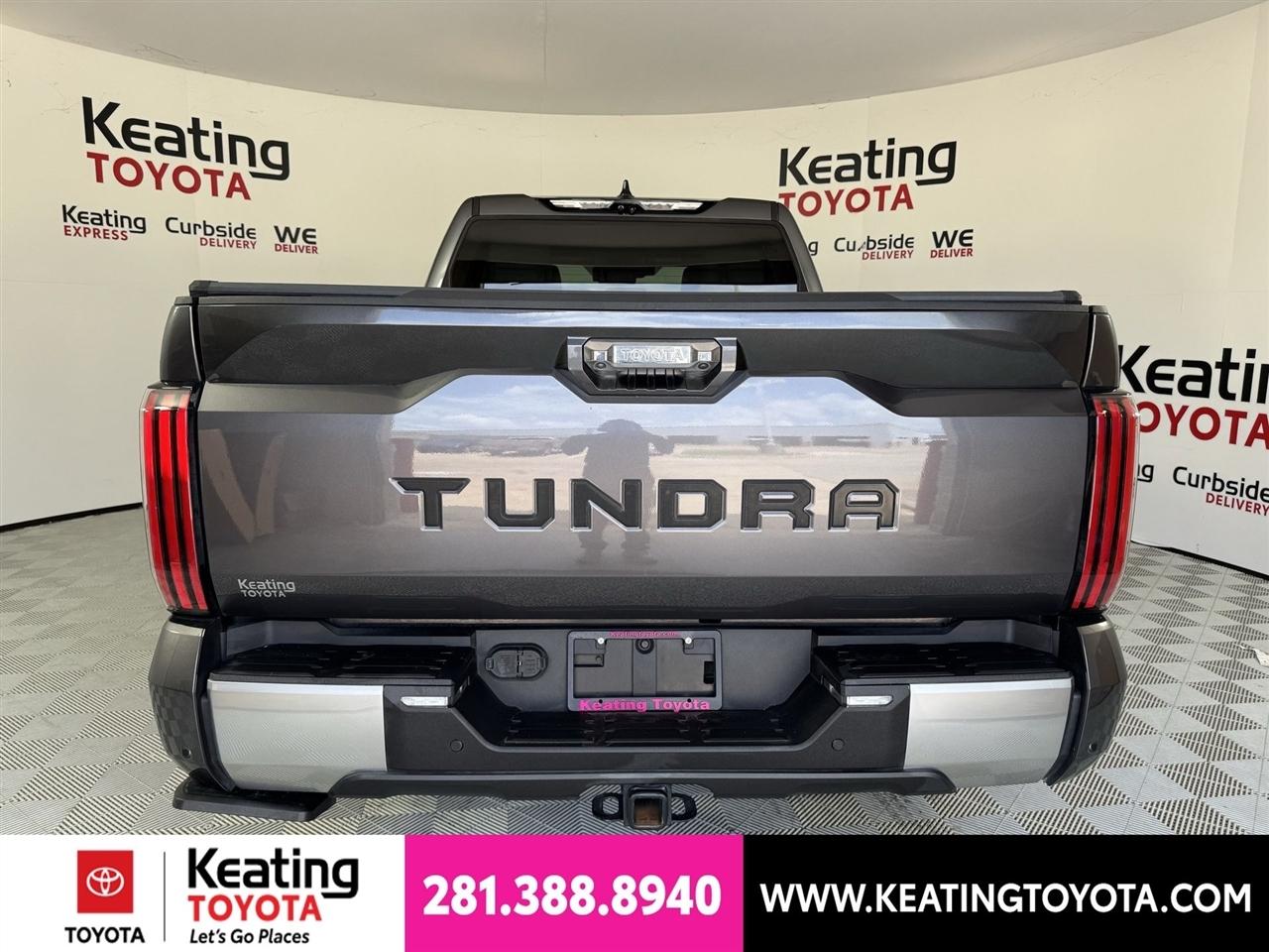 Toyota Tundra Limited CrewMax 2WD Long Bed 2023