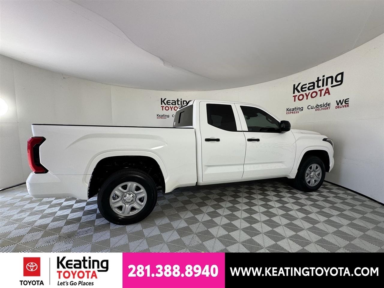 Toyota Tundra SR Double Cab 4WD 2026
