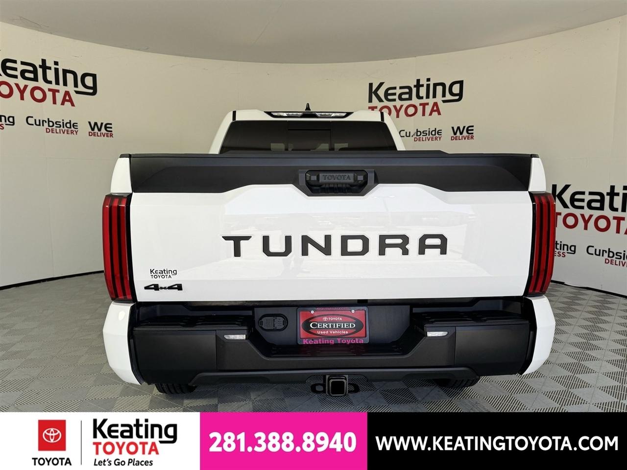 Toyota Tundra SR Double Cab 4WD 2026