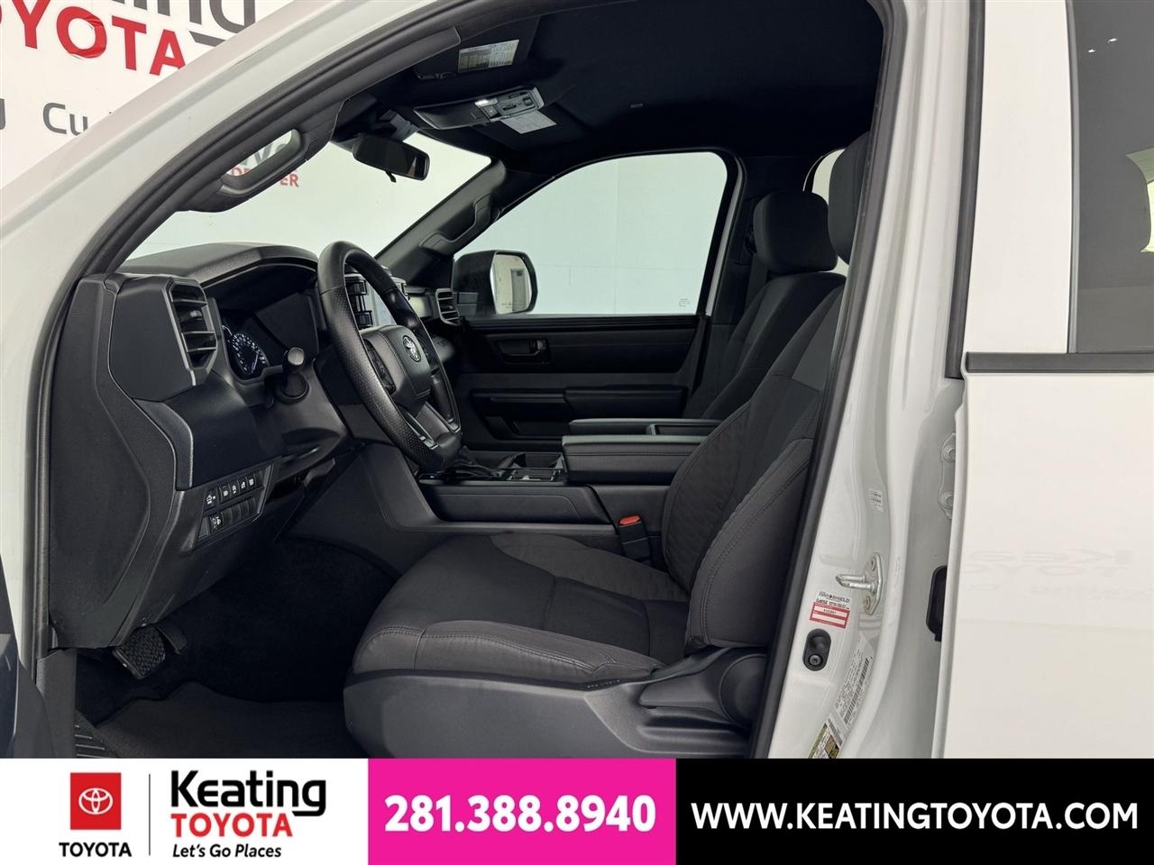 Toyota Tundra SR Double Cab 4WD 2026