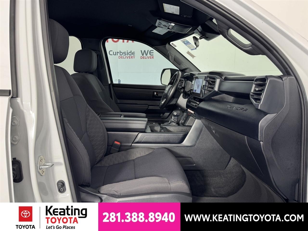 Toyota Tundra SR Double Cab 4WD 2026