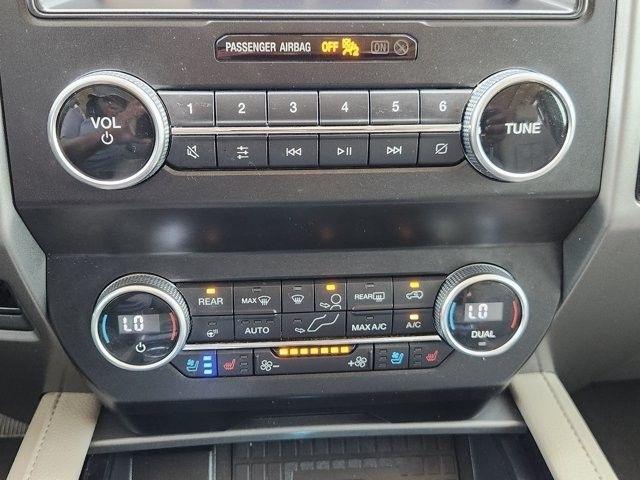Ford Expedition XLT 2021