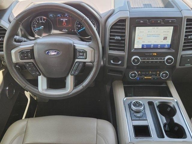 Ford Expedition XLT 2021