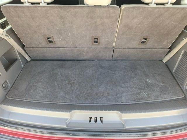 Ford Expedition XLT 2021