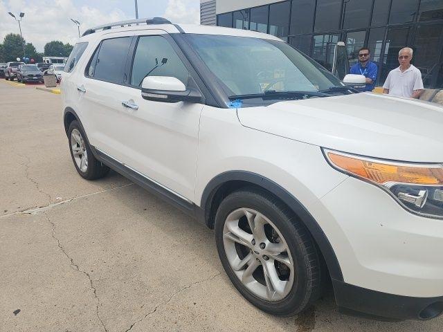 Ford Explorer Limited FWD 2014