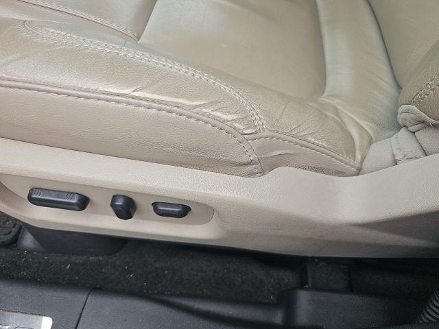 Ford Explorer Limited FWD 2014