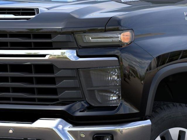 Chevrolet Silverado 2500HD LT Crew Cab Long Box 4WD 2026