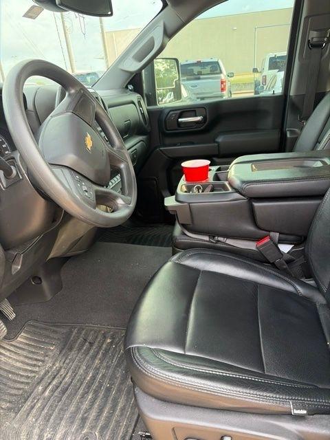 Chevrolet Silverado 2500HD Custom Crew Cab Long Box 4WD 2024