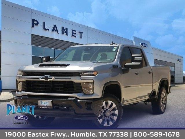 Chevrolet Silverado 2500HD Custom Crew Cab Long Box 4WD 2024