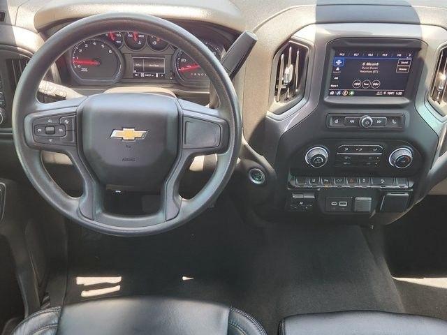Chevrolet Silverado 2500HD Custom Crew Cab Long Box 4WD 2024