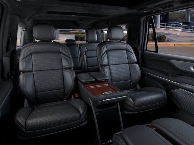 Lincoln Navigator L Black Label 2027