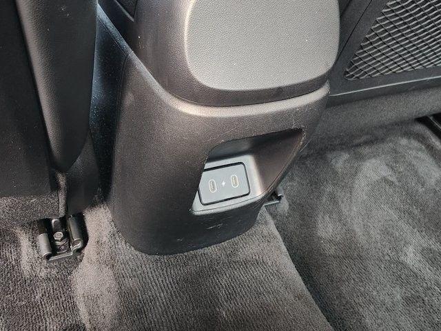 Hyundai Elantra  2024