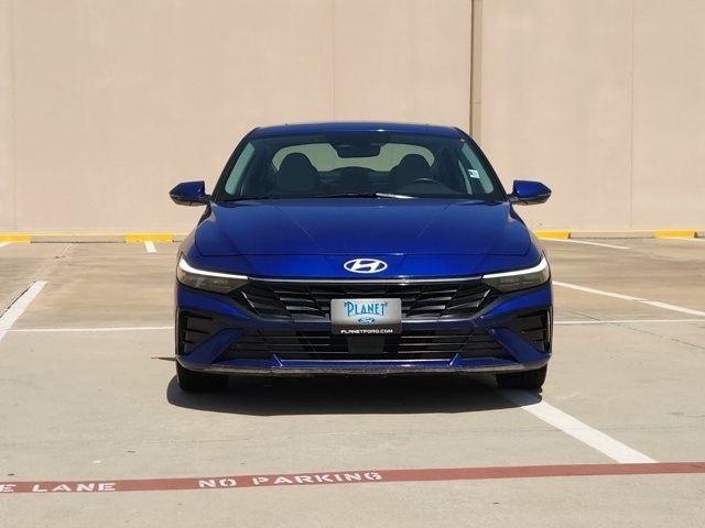Hyundai Elantra Limited 2025