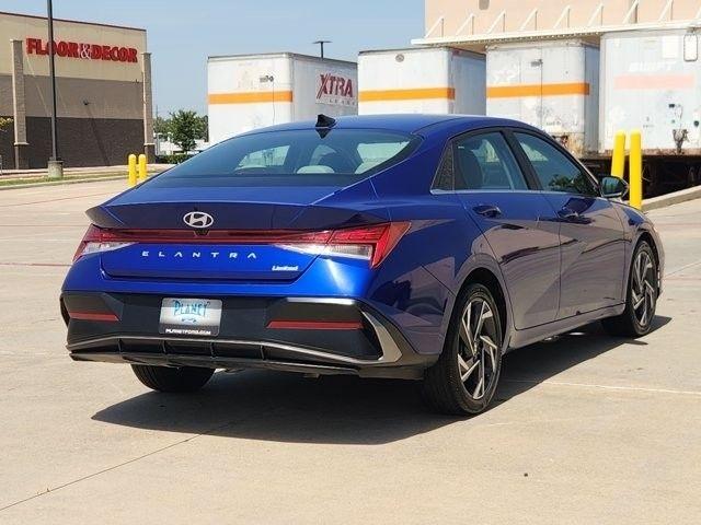 Hyundai Elantra Limited 2025