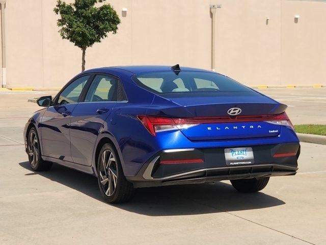 Hyundai Elantra Limited 2025