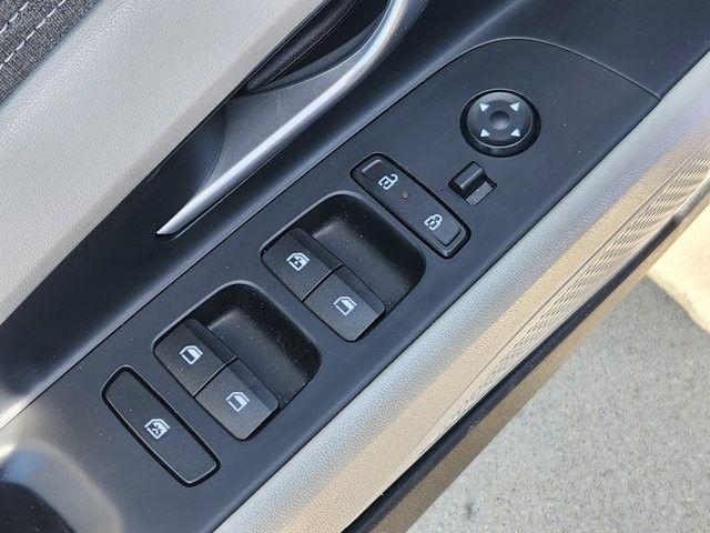 Hyundai Elantra Limited 2025
