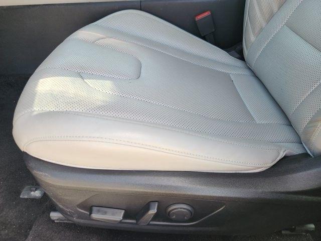 Hyundai Elantra Limited 2025