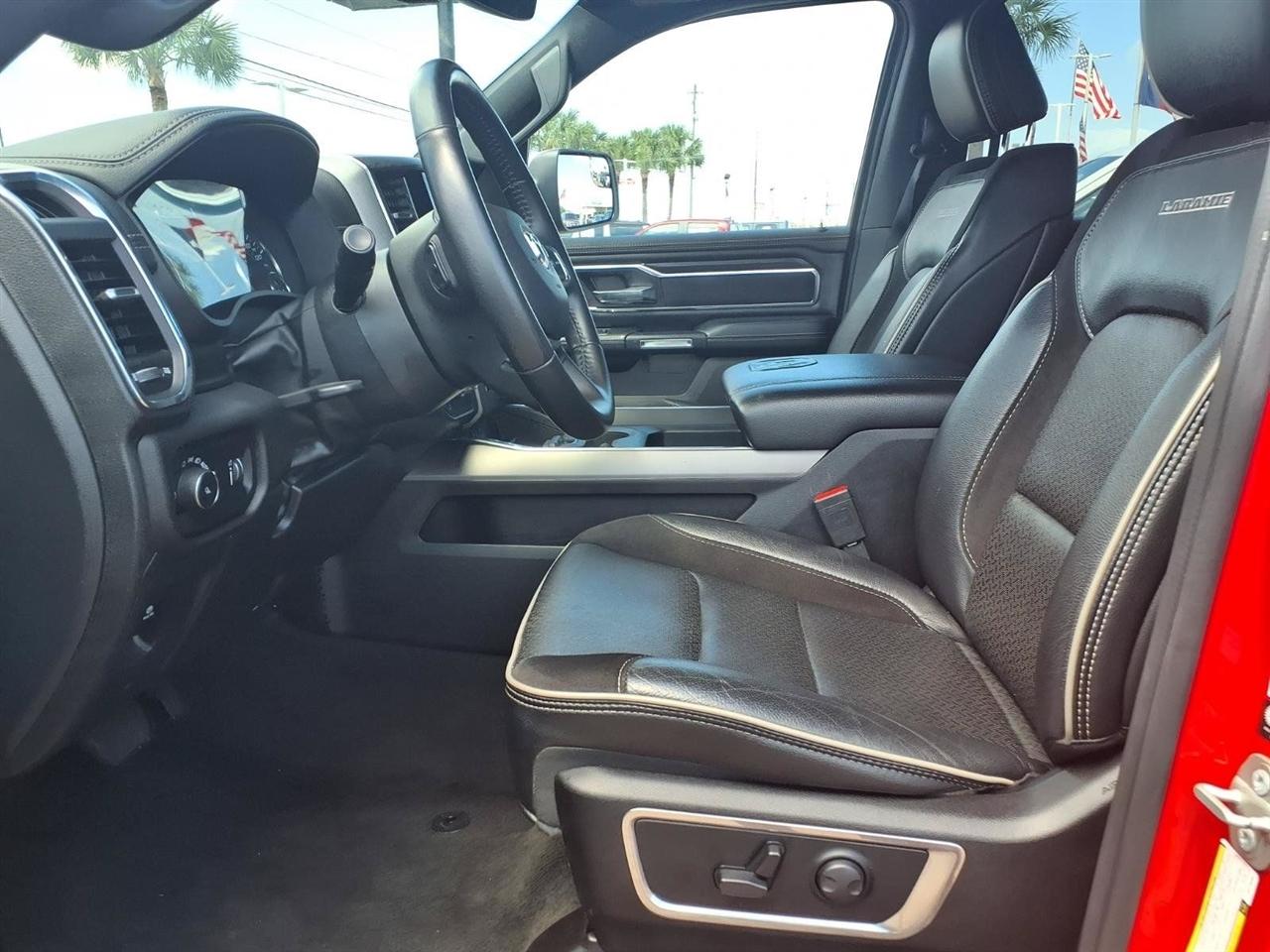 RAM 1500 Laramie Crew Cab SWB 2WD 2024