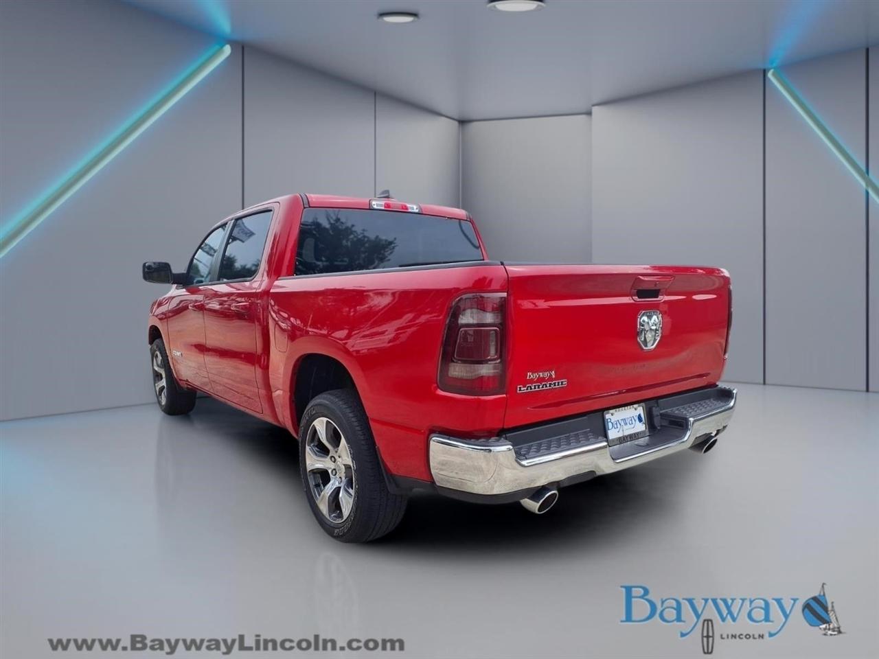 RAM 1500 Laramie Crew Cab SWB 2WD 2024