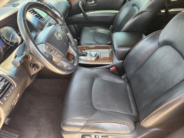 Nissan Armada Platinum AWD 2017