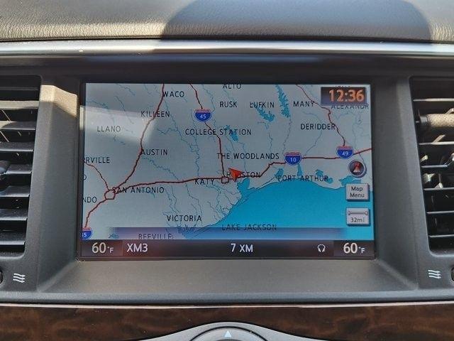 Nissan Armada Platinum AWD 2017