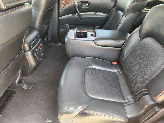 Nissan Armada Platinum AWD 2017