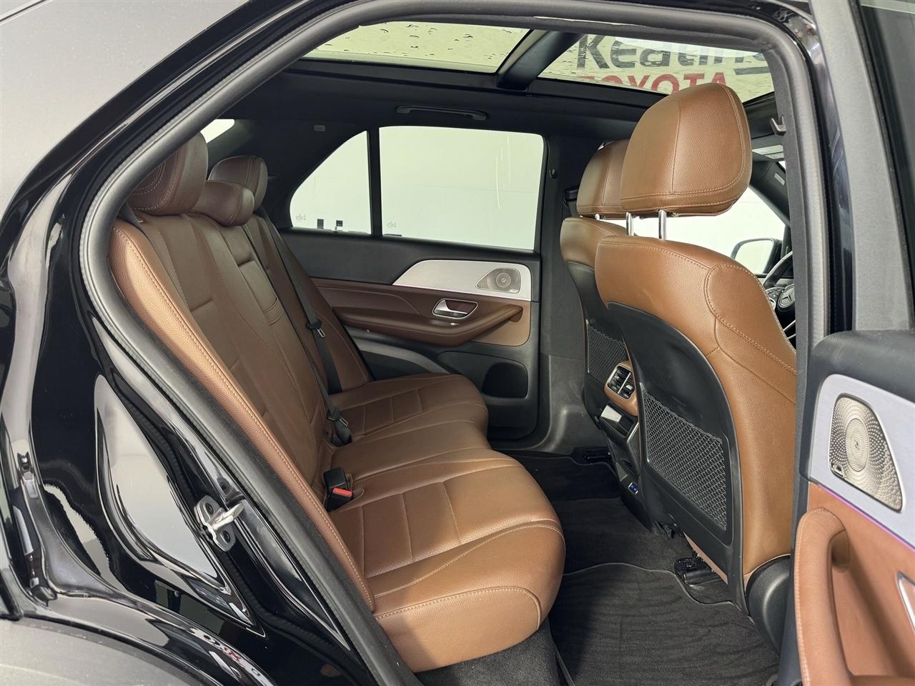 Mercedes-Benz GLE  2026