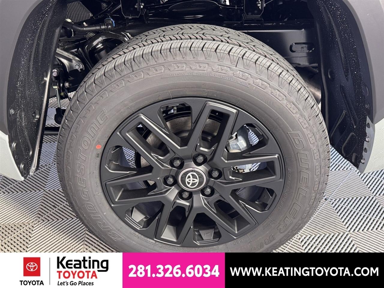 Toyota Tundra Limited CrewMax 2WD 2026