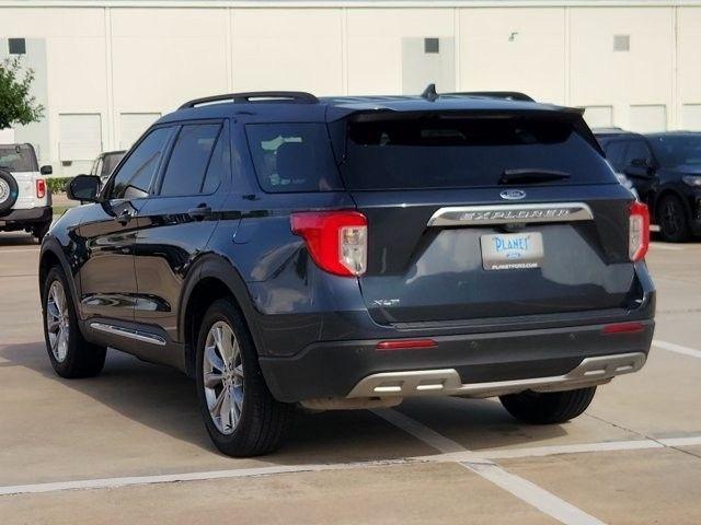 Ford Explorer XLT 2024