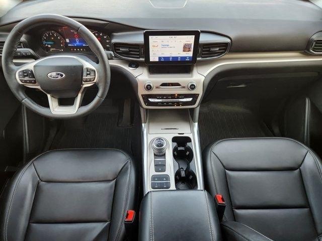 Ford Explorer XLT 2024