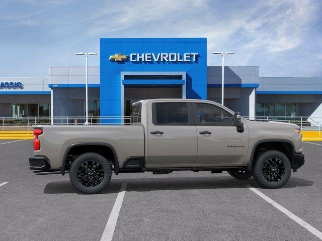 Chevrolet Silverado 2500HD Custom Crew Cab Long Box 4WD 2026