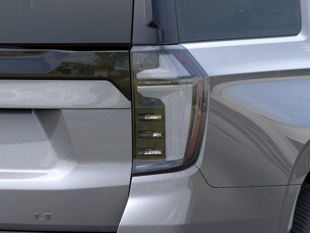 Chevrolet Suburban LT 2026