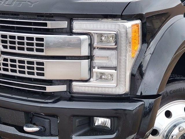 Ford F-450 SD King Ranch Crew Cab DRW 4WD 2018