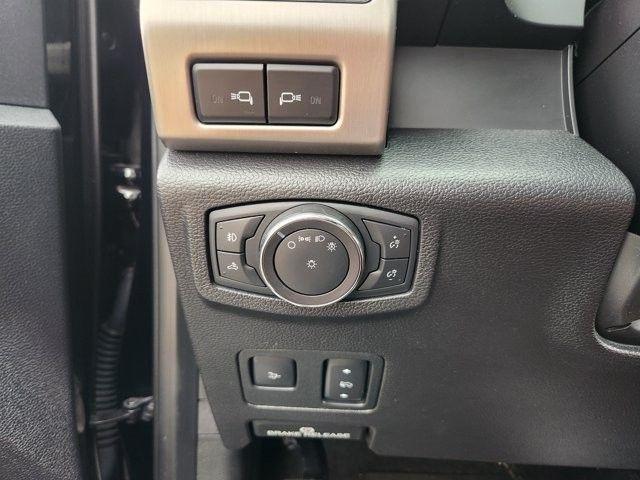 Ford F-450 SD King Ranch Crew Cab DRW 4WD 2018