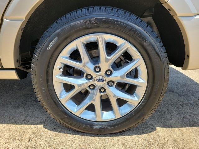 Ford Expedition Limited 2WD 2017
