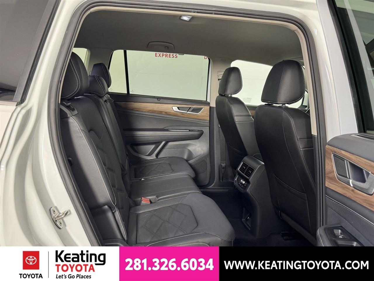 Volkswagen Atlas SE w/Technology 2025