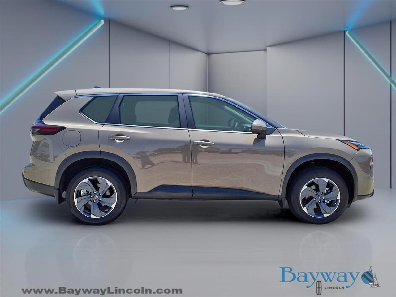 Nissan Rogue SV 2024
