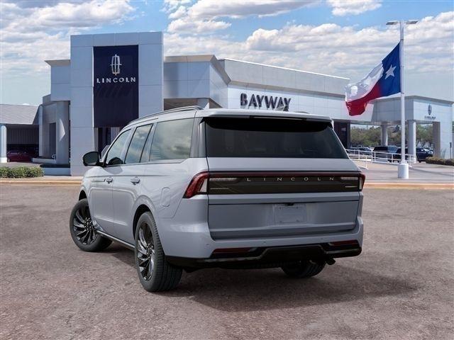 Lincoln Navigator Reserve 2027